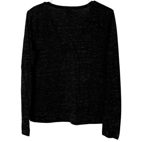 🌹VICTORIA SPORT LONG SLEEVE TEE - Picture 3 of 5